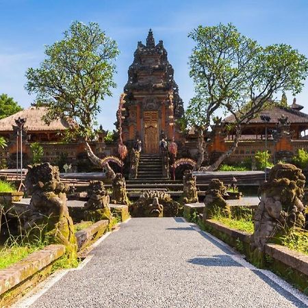 Casa Ganesha Hotel Ubud Exterior photo