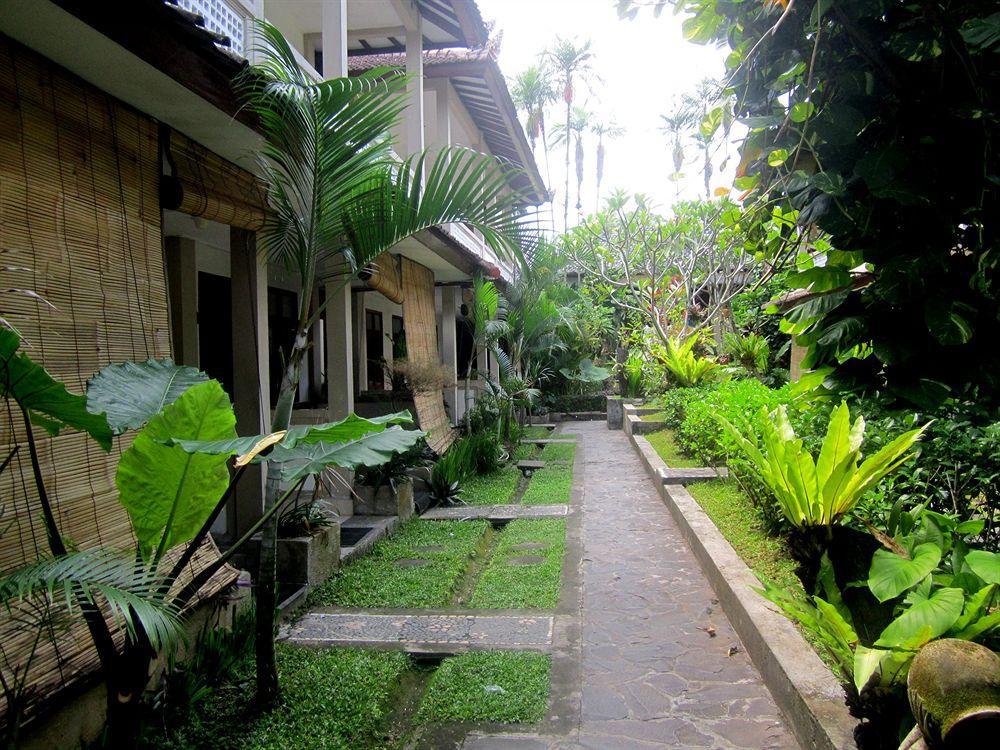 Casa Ganesha Hotel Ubud Exterior photo